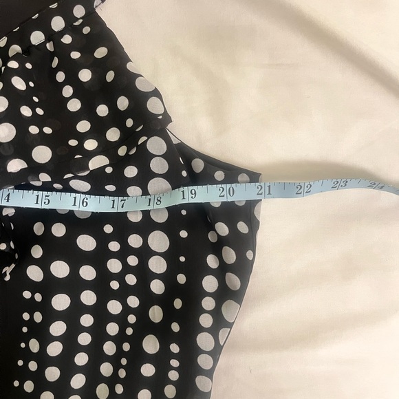 White House Black Market Womens Ruffle Polka Dots Chiffon Tank Size Medium - Picture 6 of 8